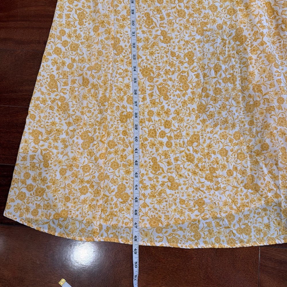 Old Navy Yellow Floral Dress - Picture 5 of 7
